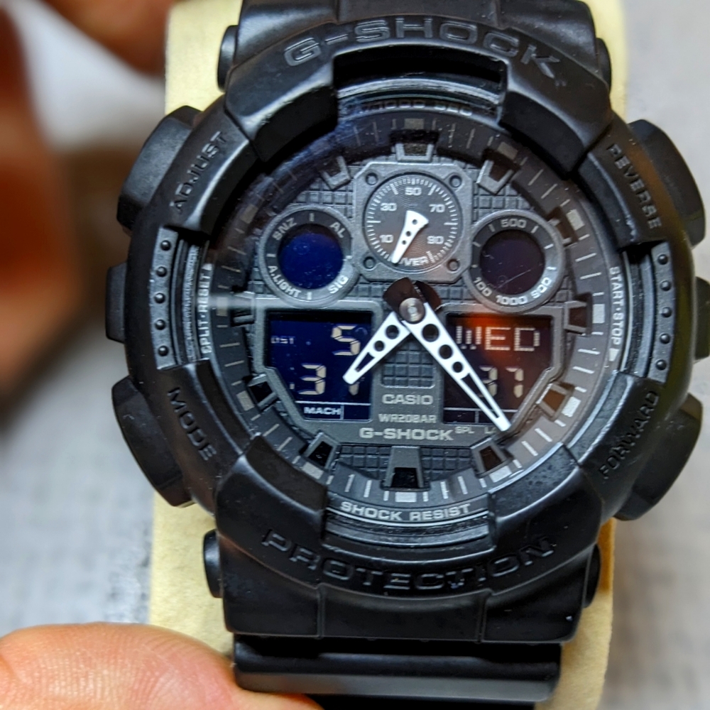 Casio G-Shock GA100-1A1 Wrist Watch for Men. Very Good Condition! Fast Shipping.